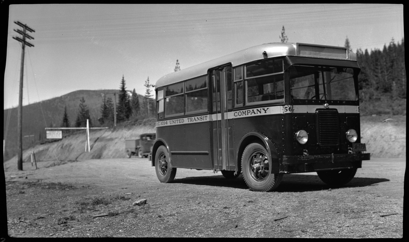 Photo of an United Transit Company Bus parked on the side of the road at Lookout Pass.