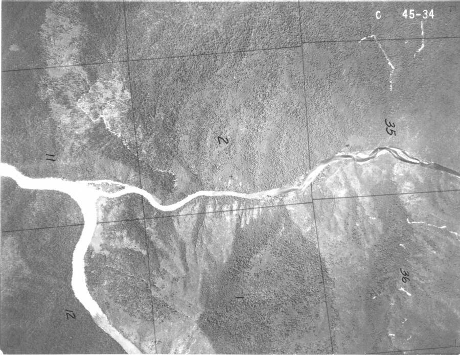 Black and white 1934 vertical air photo taken from aircraft, by the Washington National Guard.  Corresponds with C Index 4