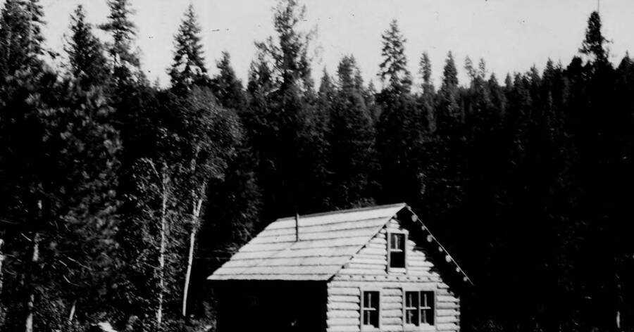 Bear Creek Ranger Station, main building rear, Selway National Forest