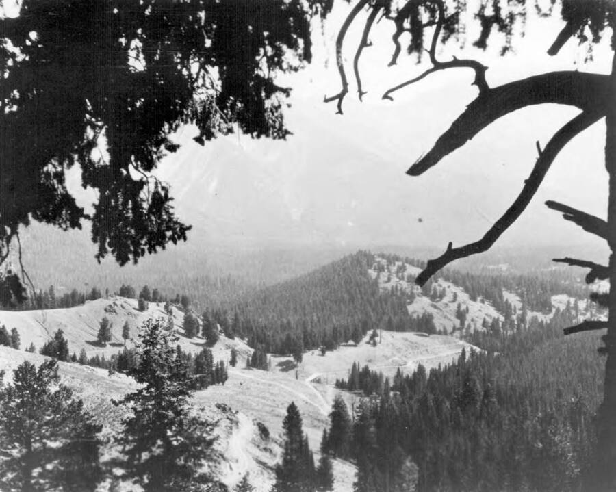 Photo text: 'Sawtooth Mountains, Central Idaho, Galena Summit Highways Elevation 8752 Ft.' This image is part of a USFS series labelled 'American Guide'.
