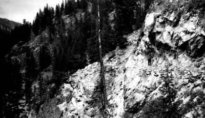 Man on ledge on Marsh Creek Trail