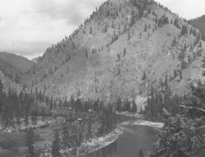 This is image is part of a report on lands found unsuitable for reserve purposes.