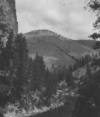 This is image is part of a report on lands found unsuitable for reserve purposes.