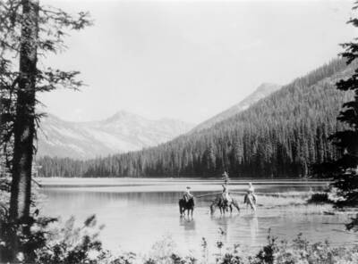 This image is part of a USFS series labelled 'American Guide'.