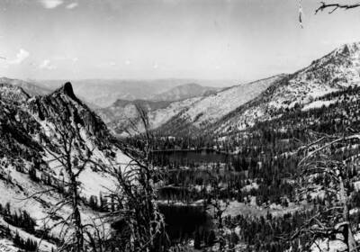 Photo text: 'Aug. 7, 1952.'