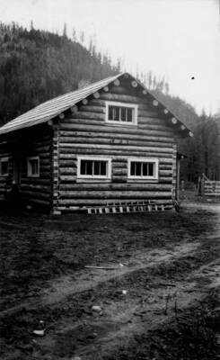 O'Hara Ranger Station, Commissary Building