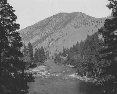 This is image is part of a report on lands found unsuitable for reserve purposes.