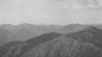 Photo text: 'Practically covered by mining locations.' This is image is part of a report on lands found unsuitable for reserve purposes.