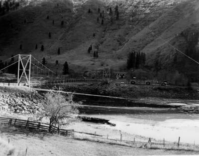 Photo text: 'Nov. 1932.'