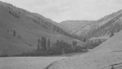 This is image is part of a report on lands found unsuitable for reserve purposes.