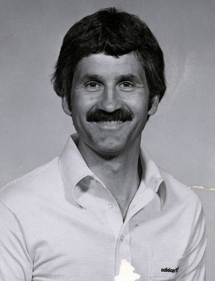 Portrait of  Mike Keller, Track/Cross-Country Coach, U of I.