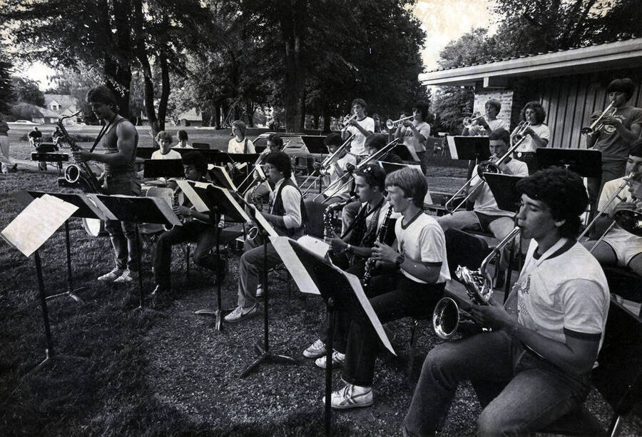 U of I band playing in East City Park.