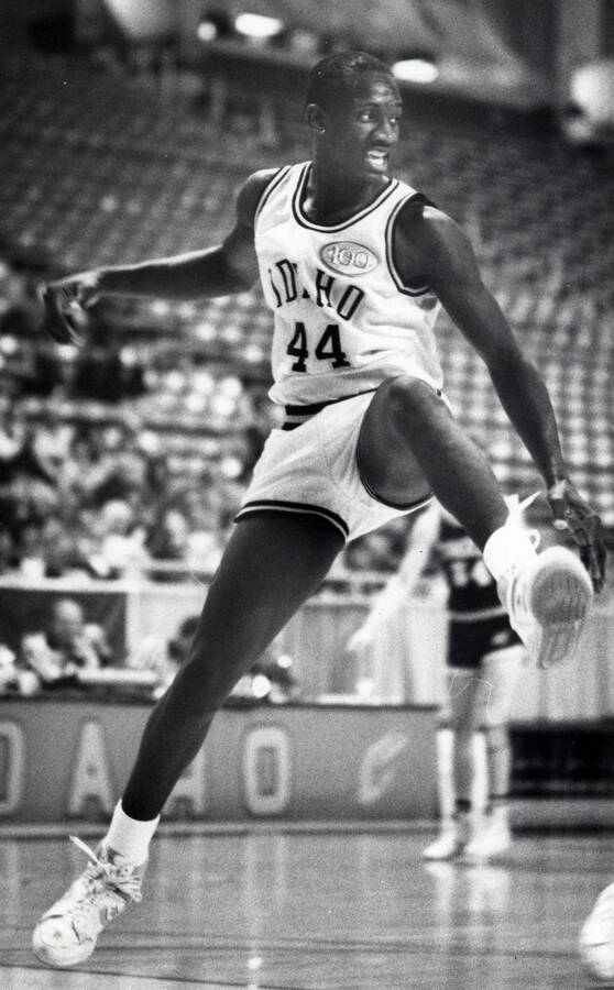 Ricardo Boyd, Vandals basketball player number 44, mid-jump in a game during the 1989-1990 season.