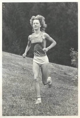 Keann Warren of U of Oregon, running.