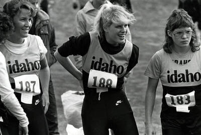 Women's cross-country. L-R: Jackie Mount, Maureen McGinnis, Kim Denham. MWAC champions.