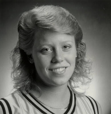 Portrait of Cindy Tokarz.