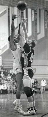 Idaho guard Caesar Prelow throws a pass inside vs. ISU.