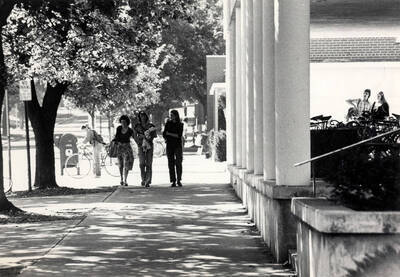 Students walking by the SUB.