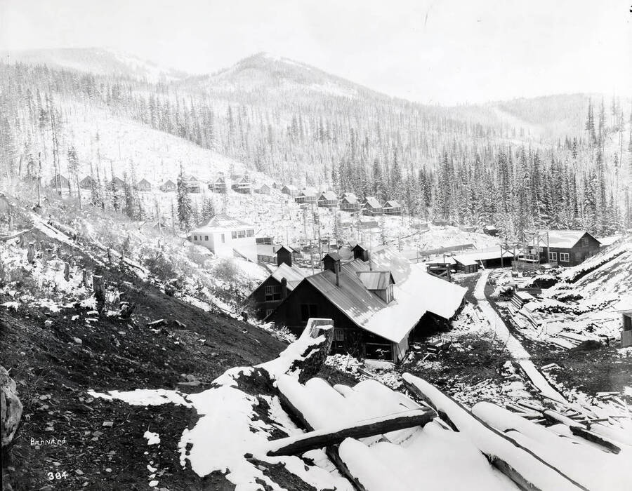 Picture of the Interstate mill during the winter