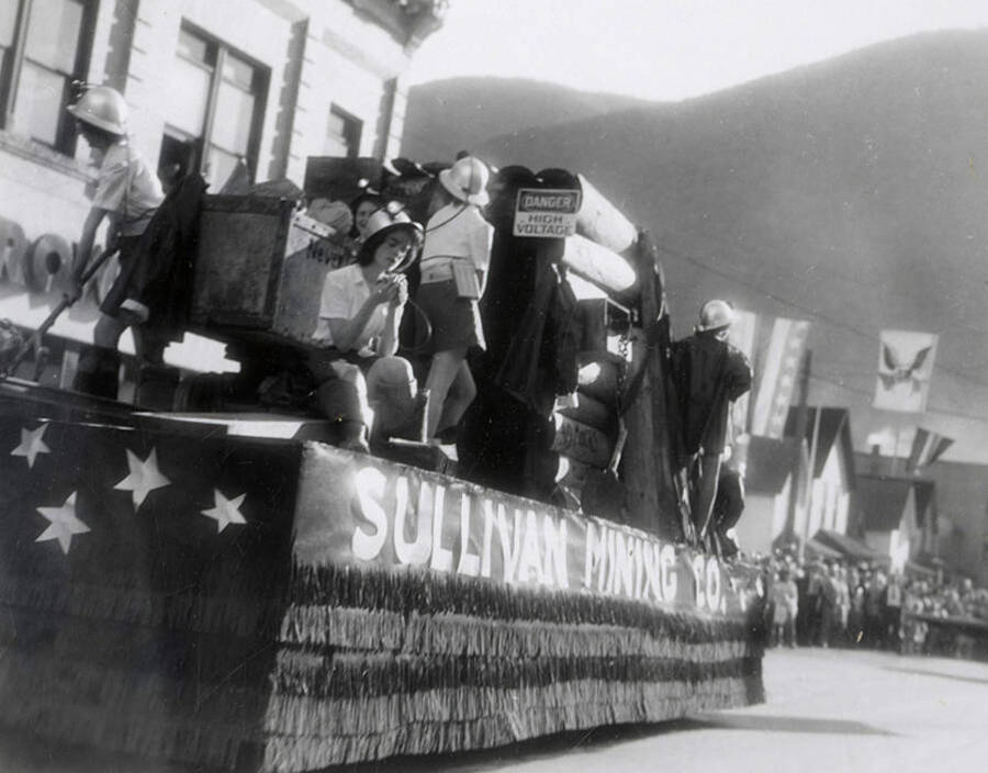 A float with "Sullivan Mining Co." written on it driving in the Eagles parade in Wallace, Idaho.