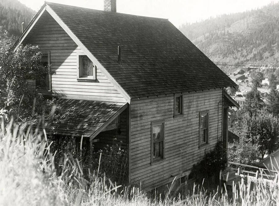 A photograph of a home in Wallace, Idaho.