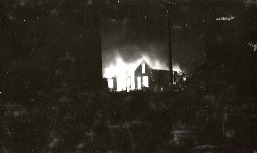 View of the "Big Burn" forest fire of 1910 in Wallace, Idaho.