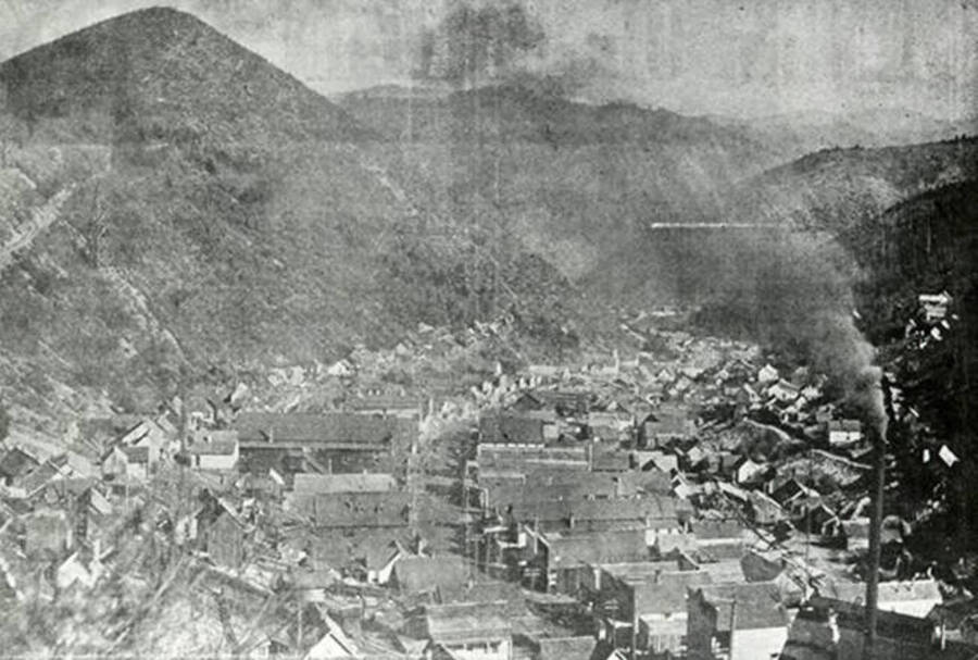View of Wardner, Idaho. The picture is a copy of a newspaper photo.