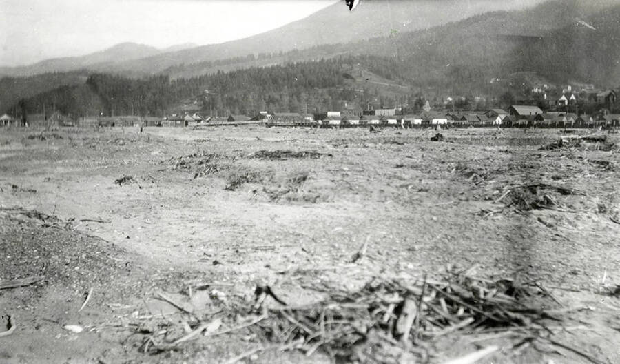 The Sunnyside Addition in Kellogg, Idaho during the flood of 1933.