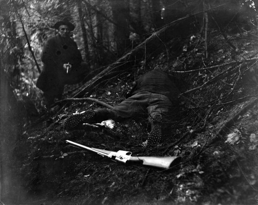 Image taken for the Macki, John-Murder Case taken Nov. 6 1921 at O'Brien Gulch above Larson, Idaho.