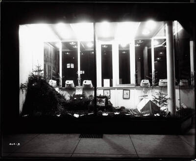 Coeur d'Alene Hardware Co, Window Display