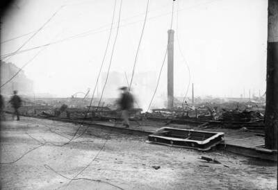 Forest fire 1910. Ruins in East Wallace.