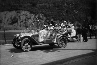 Float for July 4, 1921 parade.