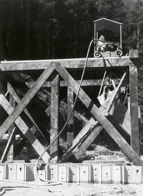 A hoist at the mine on Rock Creek, west of Mullan, Idaho.