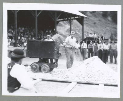 A view of the parking lot beside the ore car loading contest during the Mullan '49'er Parade.