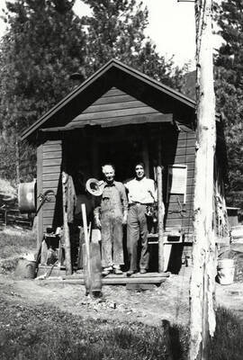Tobs Cabin [02]