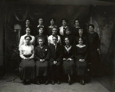 Group photo of the German club of Wallace High School. Pictured are sixteen boys and girls.