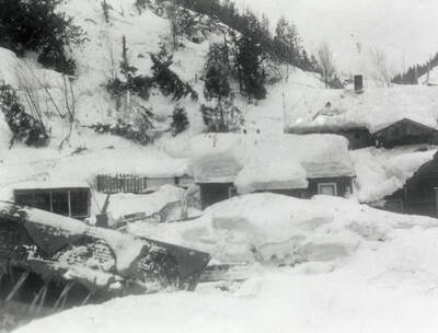 1910 snow slide near Burke, Idaho [15]