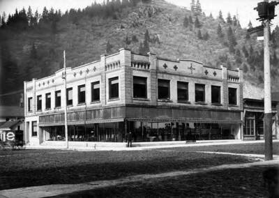 Image shows the Worstell store exterior in Wallace, Idaho.