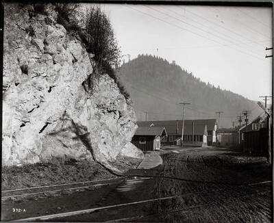 The town of Wallace, with railroad tracks going through it