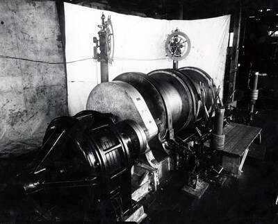 Coeur d'Alene Hardware and Foundry Co. Electric hoist-150 Horsepower (H.P.)