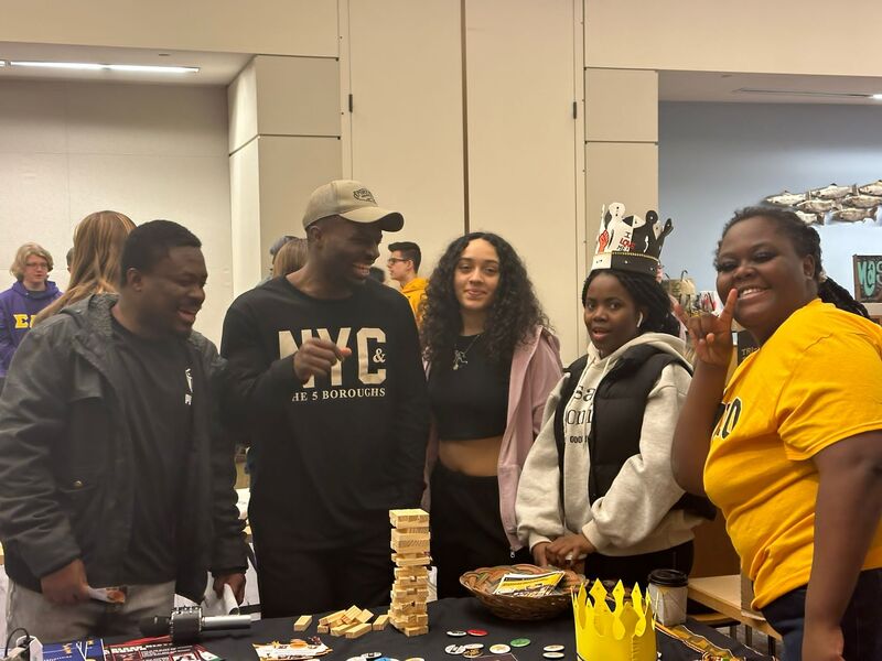Black Student Union students tabling at UIdaho events [05]