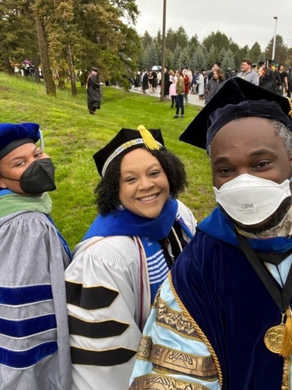 Graduation Spring 2022-Drs. Sydney Freeman, Jr., Lynda Freeman, & Jessica Samuels 