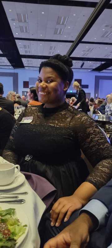 Lynda Freeman at the ceremony for receiving the 2022 "Women of the Year" award.