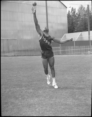 Track star Ray McDonald throwing the discus