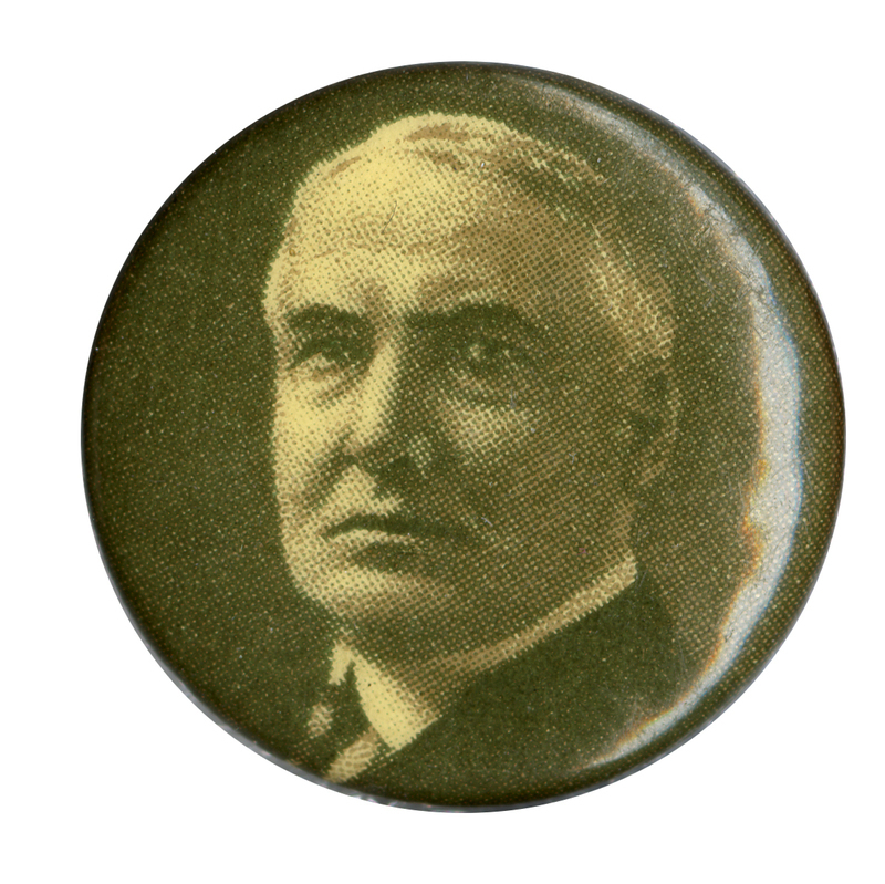Round button with a black and white portrait of Warren G. Harding.
