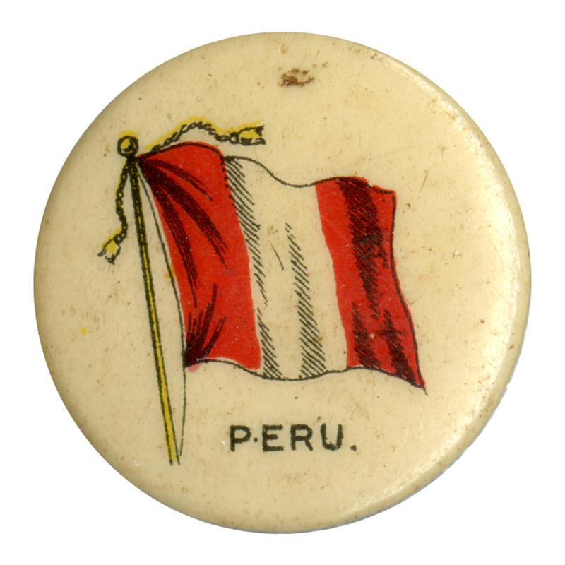 Round, white button with a color illustration of the flag of Peru, three vertical bands of red and white. Black text at the bottom reads "PERU."