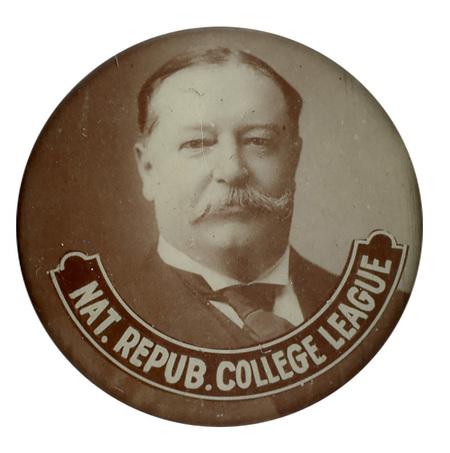 Round button with a black and white portrait of William Howard Taft and white text within a bordered box reading "Nat. Repub. College League."
