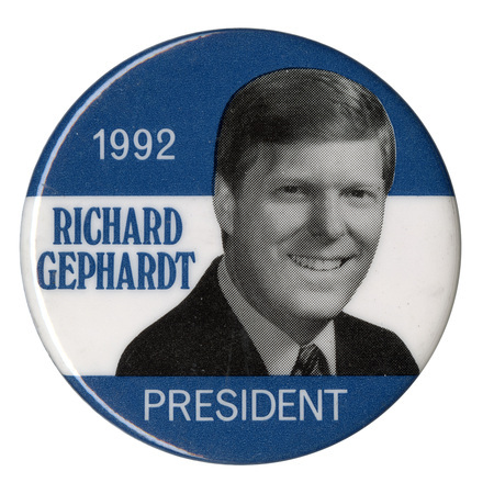 Round, blue and white button with a black and white photograph of Richard Gephardt. White and blue text reads "1992 RICHARD GEPHARDT PRESIDENT"