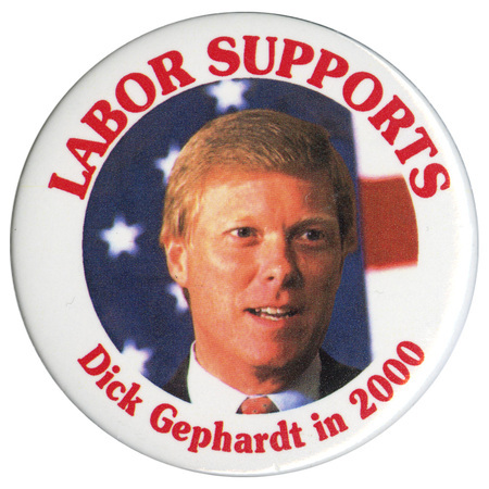 Round, white button with a color photograph of Richard Gephardt in the center. Red text around the edge reads "LABOR SUPPORTS Dick Gephardt in 2000"