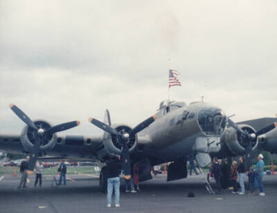 Photograph of the exterior of exhibition B20